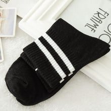 Load image into Gallery viewer, Feitong Creative Lover's Socks Women Men Hip Hop Unisex Harajuku Stripe Cotton Skateboard Sock Comfortable Patchwork Socks