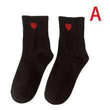 Load image into Gallery viewer, 1Pair Women Winter Middle Tube Socks Cotton Sports Socks Love Socks